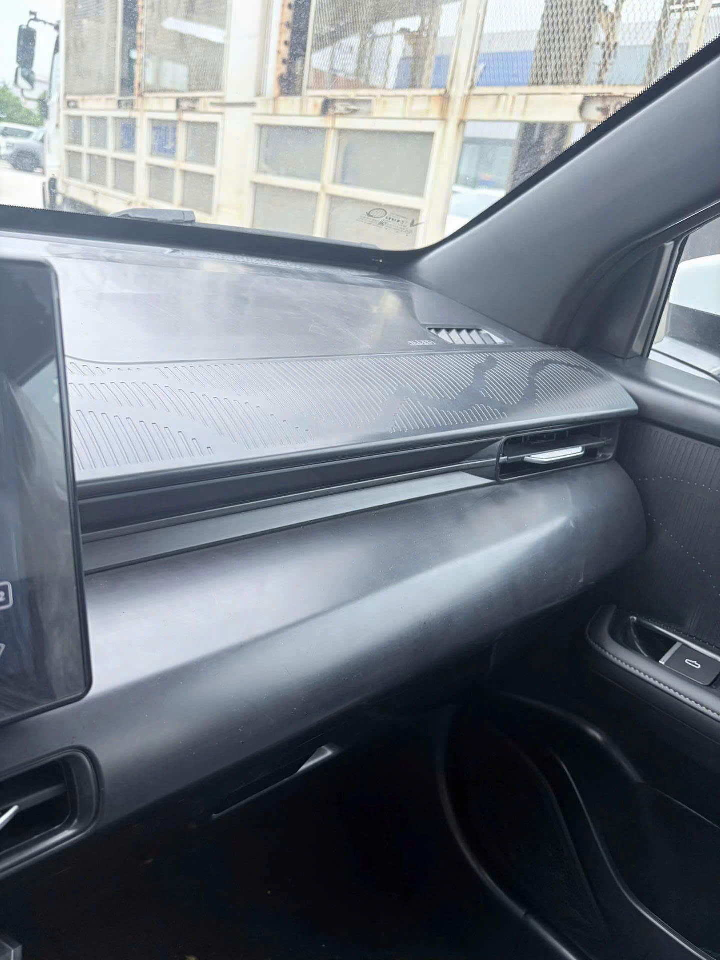 mặt táp lô vf5 all new