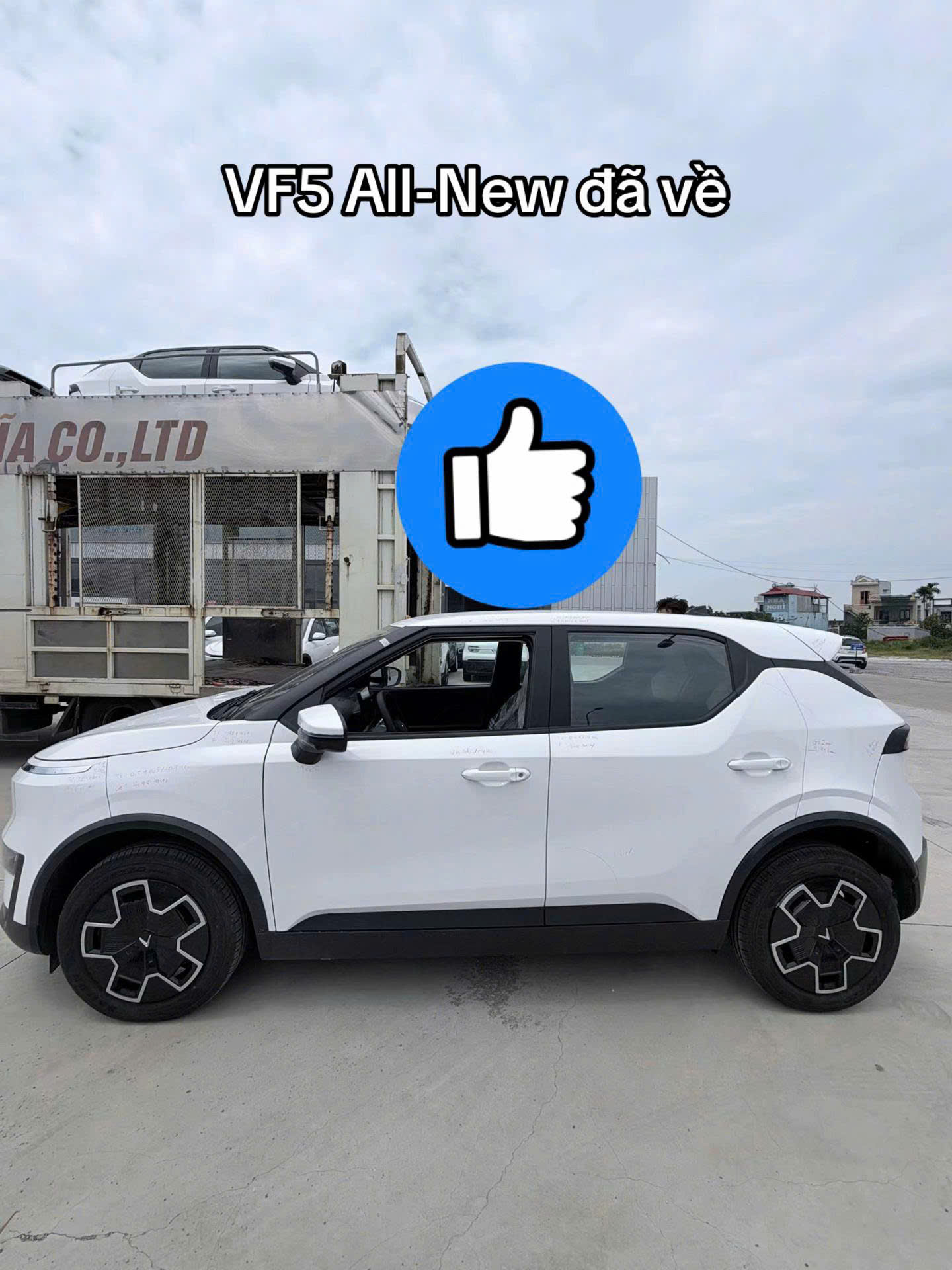 Hình ảnh vf5 all new màu trắng thực tế