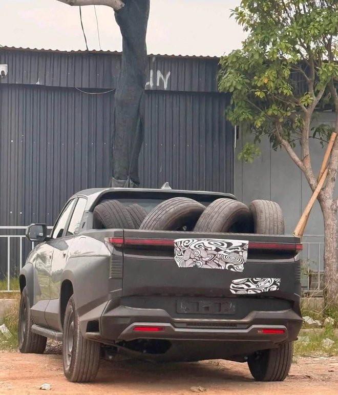 so-sanh-vf-wild-va-ford-ranger-chi-tiet