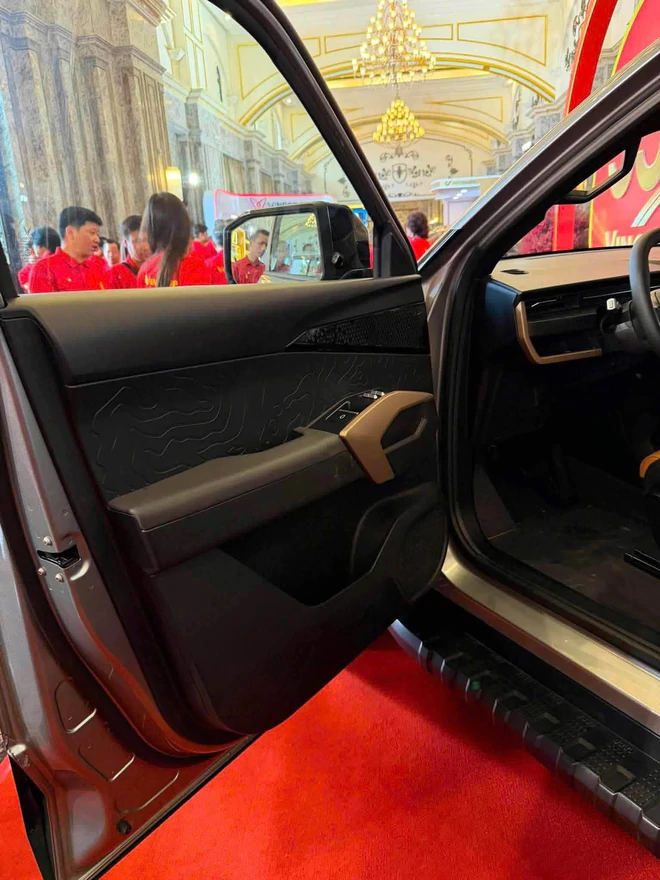 so-sanh-vf-wild-va-ford-ranger-chi-tiet